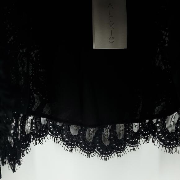 Revolve Alexis Laurena Off the Shoulder Black Top Size Medium NWT - Picture 7 of 11